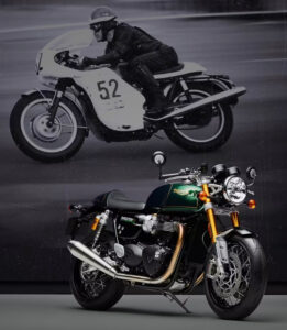 La Triumph Thruxton RS mise à l'honneur dans Reportages VIP du 04/10/2025