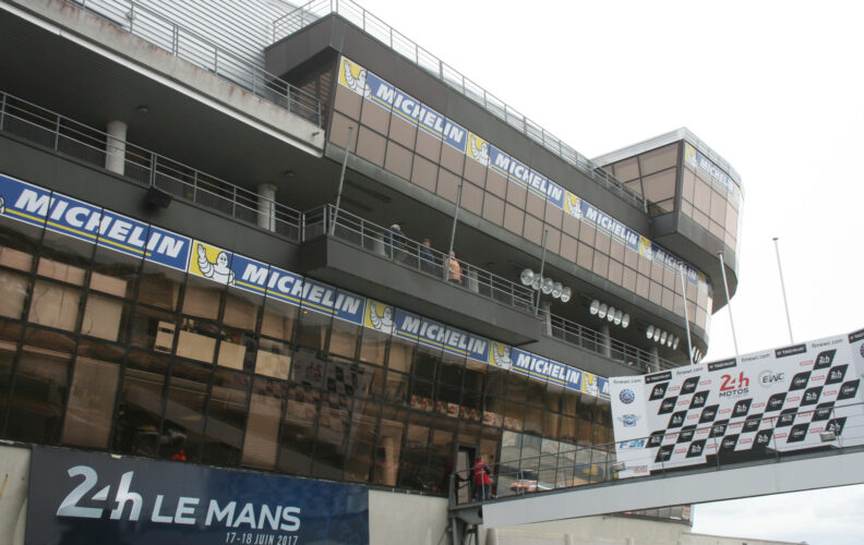 Le Circuit des 24 heures du Mans a remporté la 7ème édition de l'émission "Le Monument préféré des Français" évoqué dans Reportages VIP du 01/11/2025